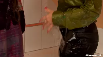 Toothpaste Saleswoman Has Messy Technique Screencap 58 on sinx.preview.netperv.com