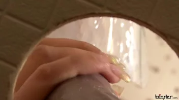 Regina Rides The Slime Wave Screencap 29 on sinx.preview.netperv.com