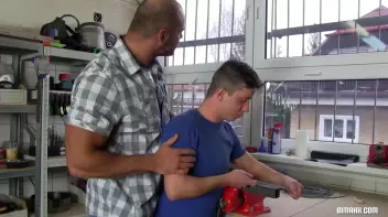 Bisexual sandwich fuck Screencap 2 on sinx.preview.netperv.com