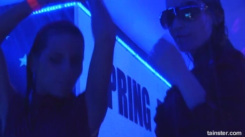 Spring Break Blow-Out Part 2 - Cam 4 Screencap 62 on sinx.preview.netperv.com