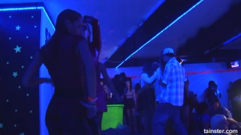 Spring Break Blow-Out Part 2 - Cam 4 Screencap 66 on sinx.preview.netperv.com