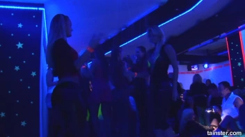 Spring Break Blow-Out Part 2 - Cam 4 Screencap 72 on sinx.preview.netperv.com