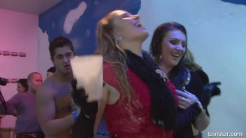 Winter WonderBang Part 2 - Cam 2 Screencap 91 on sinx.preview.netperv.com