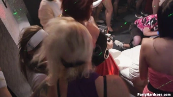 Party Hardcore Vol. 72 Part 1 - Cam 1 Screencap 76 on sinx.preview.netperv.com