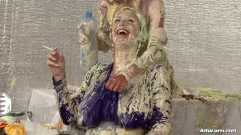 The Messiest Dessert Ever Screencap 94 on sinx.preview.netperv.com