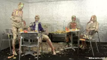 The Messiest Dessert Ever Screencap 106 on sinx.preview.netperv.com