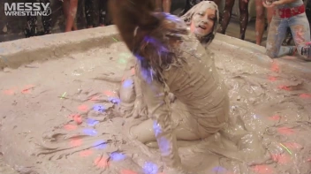 Messy Wrestling: Brunette VS. Black-Haired - Blouse Beauties Bust A Move In The Mud! Topless Toppies ... Screencap 22 on sinx.preview.netperv.com