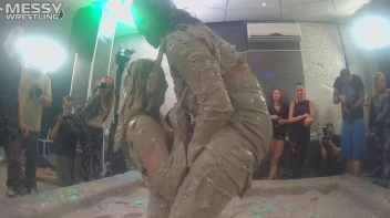 Messy Wrestling: Brunette VS. Black-Haired - Blouse Beauties Bust A Move In The Mud! Topless Toppies ... Screencap 30 on sinx.preview.netperv.com