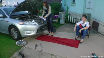 Mechanic Girls Get Oiled Up Screencap 1 on sinx.preview.netperv.com