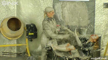 Bitch boss lady and her assistant in a messy catfight Screencap 16 on sinx.preview.netperv.com