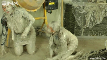 Bitch boss lady and her assistant in a messy catfight Screencap 31 on sinx.preview.netperv.com