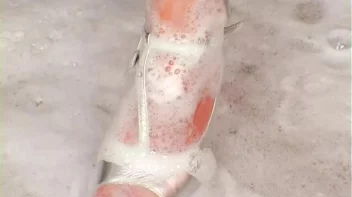 Bike Wash Beauties Screencap 114 on sinx.preview.netperv.com