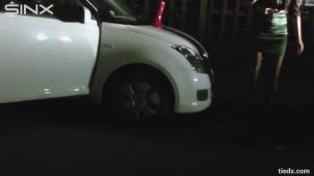 Sexy Officer Taken Hostage Screencap 19 on sinx.preview.netperv.com