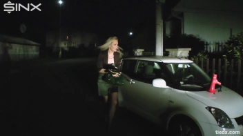 Sexy Officer Taken Hostage Screencap 20 on sinx.preview.netperv.com