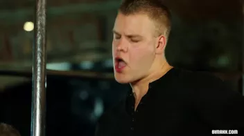 Strip Off And Get Off Part 1 Screencap 42 on sinx.preview.netperv.com