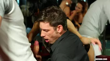 Strip Off And Get Off Part 1 Screencap 44 on sinx.preview.netperv.com