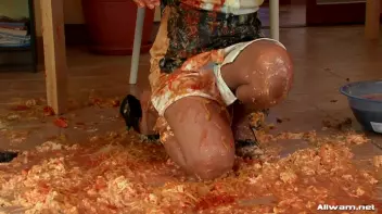 Don't Piss Off This Waitress! Screencap 79 on sinx.preview.netperv.com