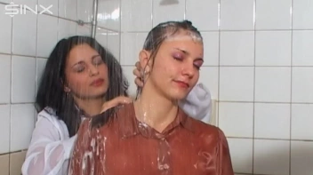 Raven Haired Babes Lather Up Their Hair Screencap 24 on sinx.preview.netperv.com