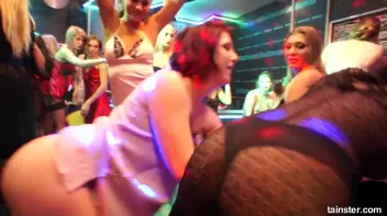 Pajama Pussy Party Part 1 - Cam 2 Screencap 4 on sinx.preview.netperv.com