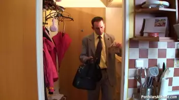 I'll Start On Myself, You Finish Me With A Creampie! Screencap 16 on sinx.preview.netperv.com