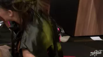 Ripped Up Business Lesbos Screencap 60 on sinx.preview.netperv.com