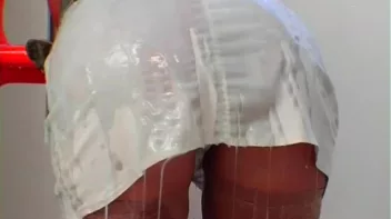 Lesbian Laundromat Screencap 32 on sinx.preview.netperv.com