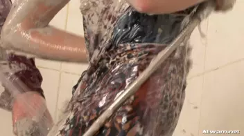 Eurobabe Post Mud Fight Shower Down Screencap 13 on sinx.preview.netperv.com