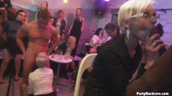 Party Hardcore Gone Crazy Vol. 31 Part 4 - Cam 3 Screencap 35 on sinx.preview.netperv.com