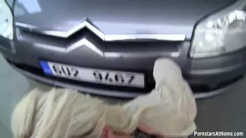 DickSuck Car Wash Screencap 37 on sinx.preview.netperv.com