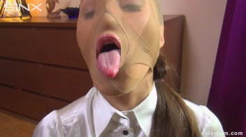 Her Tongue and Lips Are All You Need Screencap 7 on sinx.preview.netperv.com