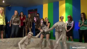 Wedding Babes Bitch Battle Screencap 89 on sinx.preview.netperv.com