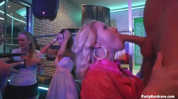 Party Hardcore Gone Crazy Vol. 29 Part 3 - Cam 4 Screencap 63 on sinx.preview.netperv.com