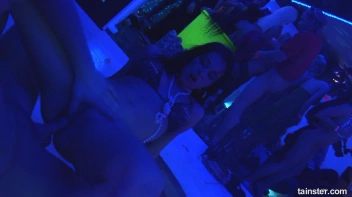 Spring Break Blow-Out Part 5 - Cam 4 Screencap 72 on sinx.preview.netperv.com