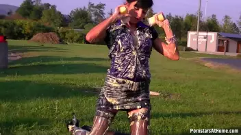 Truck Stop Mess Whore Screencap 24 on sinx.preview.netperv.com