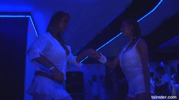 White Sensation Part 2 - Cam 4 Screencap 52 on sinx.preview.netperv.com