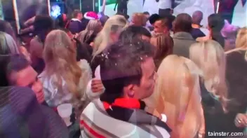 Pussy Blizzard Part 1 - Cam 1 Screencap 4 on sinx.preview.netperv.com