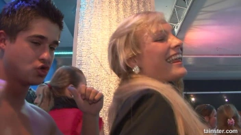 Winter WonderBang Part 2 - Cam 2 Screencap 77 on sinx.preview.netperv.com