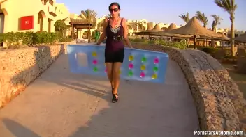 Wetlook In Paradise Screencap 13 on sinx.preview.netperv.com