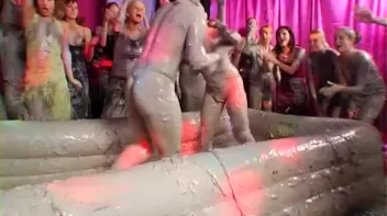 Elegant Muddy Wrestling? Screencap 96 on sinx.preview.netperv.com