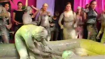 Elegant Muddy Wrestling? Screencap 71 on sinx.preview.netperv.com