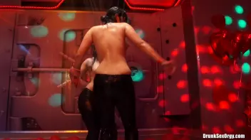 Valentine's Day Vaginas Part 2 - Shower Cam Screencap 27 on sinx.preview.netperv.com