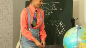 Learning A Very Messy Lesson Screencap 2 on sinx.preview.netperv.com