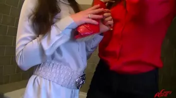 Bloused Up Beauties In The Bath Screencap 1 on sinx.preview.netperv.com