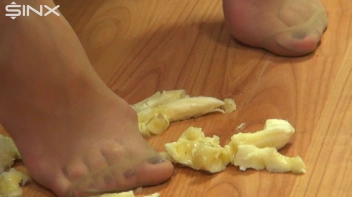 Pantyhose Banana Trampling For Raven Haired Minx Screencap 31 on sinx.preview.netperv.com