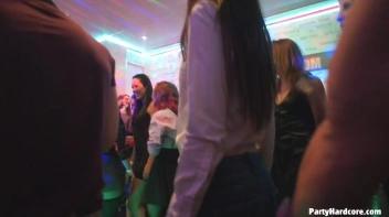 Party Hardcore Gone Crazy Vol. 29 Part 1 - Cam 2 Screencap 22 on sinx.preview.netperv.com