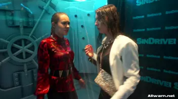 Wetlook Dancers Work The Stage Screencap 15 on sinx.preview.netperv.com