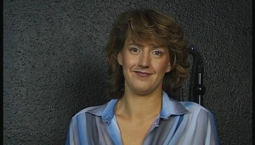 Latest deal - Los, besorg es Dir selbst Sklavin