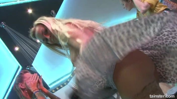 Winter WonderBang Part 2 - Cam 4 Screencap 45 on sinx.preview.netperv.com