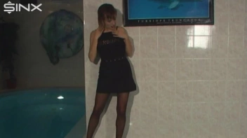 Playful Girls Put On A Wet Show! Screencap 32 on sinx.preview.netperv.com