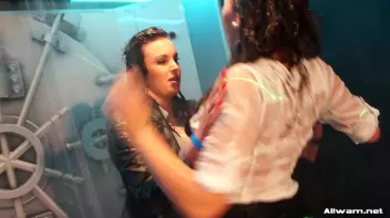 Dream Showers Screencap 35 on sinx.preview.netperv.com